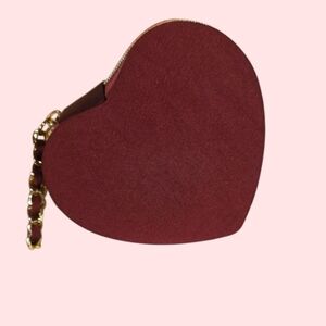 Target Heart-Shaped Valentines Day Small Zippered Jewlery Box